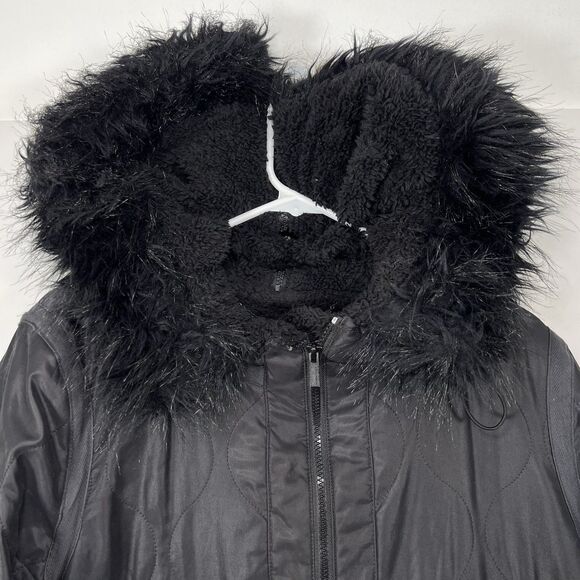 BCBG MAXAZRIA Barrett Quilted Full Zip Jacket Womens Large Black Faux Fur Hood - Picture 2 of 14